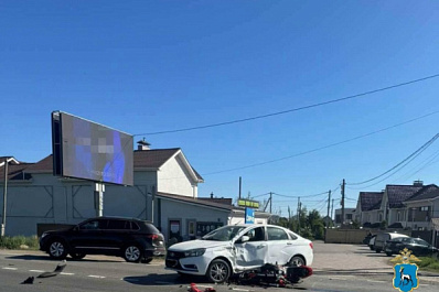 В Тольятти иномарка сбила подростка на самокате