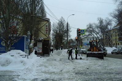 Разгребут завалы: на выходных в Самаре расчистят 450 дворов