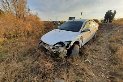 В Самарской области в столкновении двух машин пострадали трое школьников 