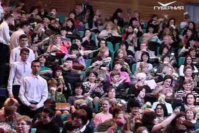 Женский коллектив АВТОВАЗа принял поздравления с грядущим праздником от главы региона