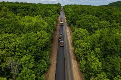 Дмитрий Азаров: "Дорожные работы в регионе идут по графику"