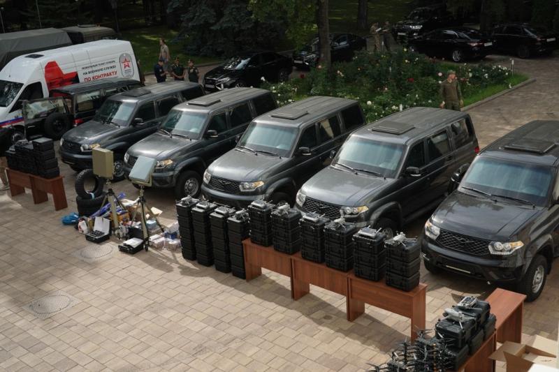 В 2025 году по поручению губернатора Вячеслава Федорищева в зону СВО из Самары отправлено 4900 БПЛА