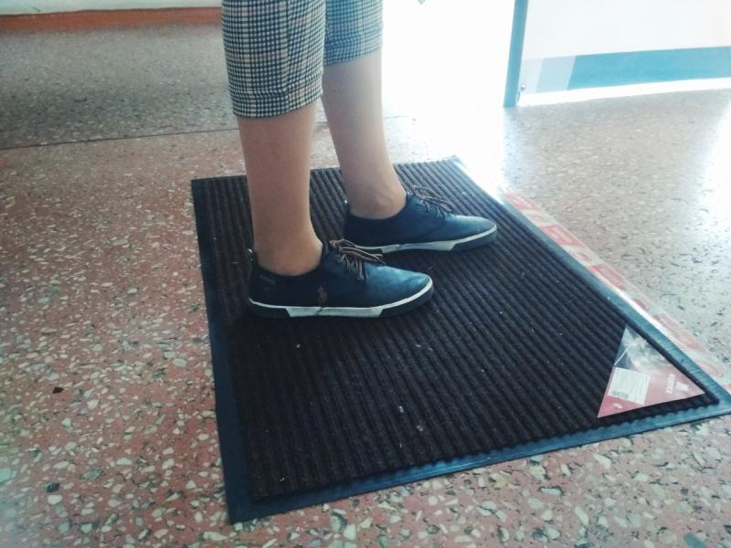 Фото: как выстроены меры безопасности на избирательных участках в Самарской области