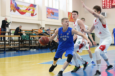 Самарский баскетболист вместе со сборной России выиграл групповой этап Кубка мира до 18 лет