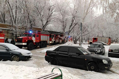 Жителей Самары встревожили пожарные расчеты, прибывшие днем на Советскую Армию