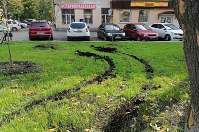 В Самаре вандалы разгромили скверы на Аэродромной и Мичурина