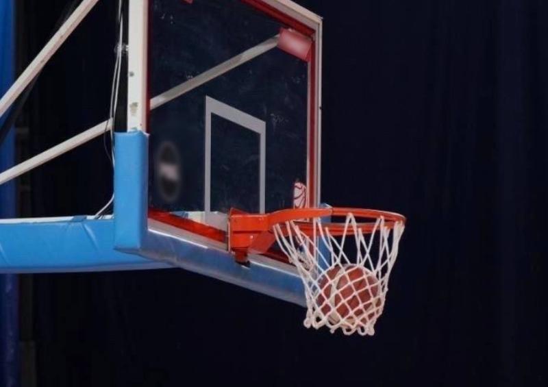 Баскетбольный клуб "Самара" уступил в домашнем матче "Автодору" со счетом 74:90