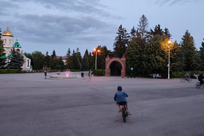 Центральная площадь села Пестравка приобрела новый вид