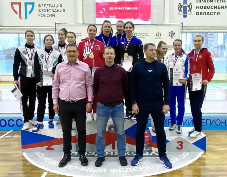 Саблистка из Тольятти стала призером турнира в Новосибирске