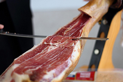 Французский сыр и испанский хамон уничтожили в Самарской области