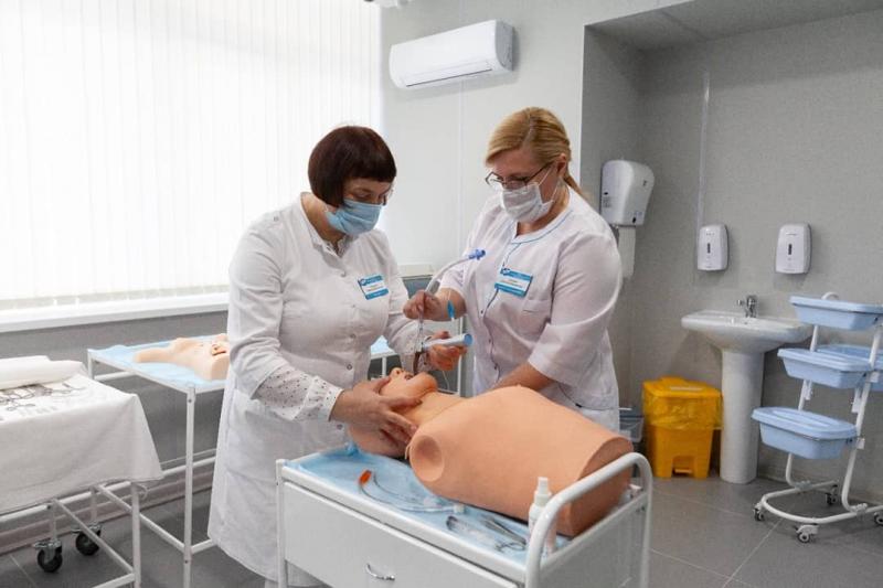 В Самаре в июле более 1600 медработников прошли спецаккредитацию