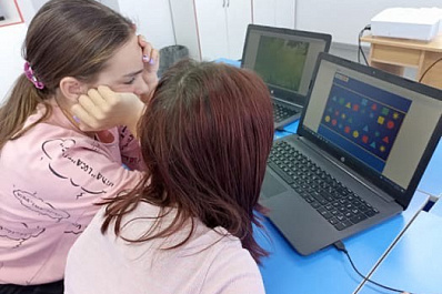 Школьники Самарской области разрабатывают социально значимые мобильные приложения