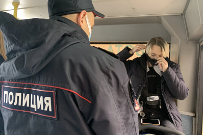 В Самаре в октябре за неделю высадили из транспорта 183 пассажира без масок