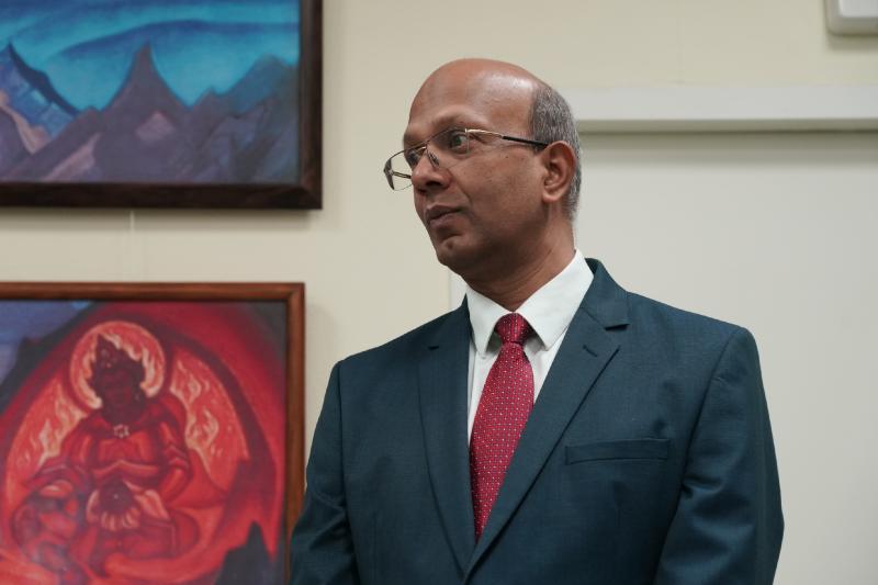 В Самаре презентовали посвященную Индии книгу