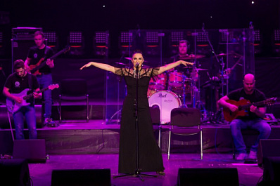 Стали известны даты концертов Елены Ваенги в Самаре и Сызрани