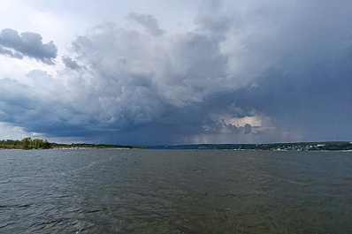 В Самаре суд запретил владельцу затонувшего самодельного судна перевозить пассажиров