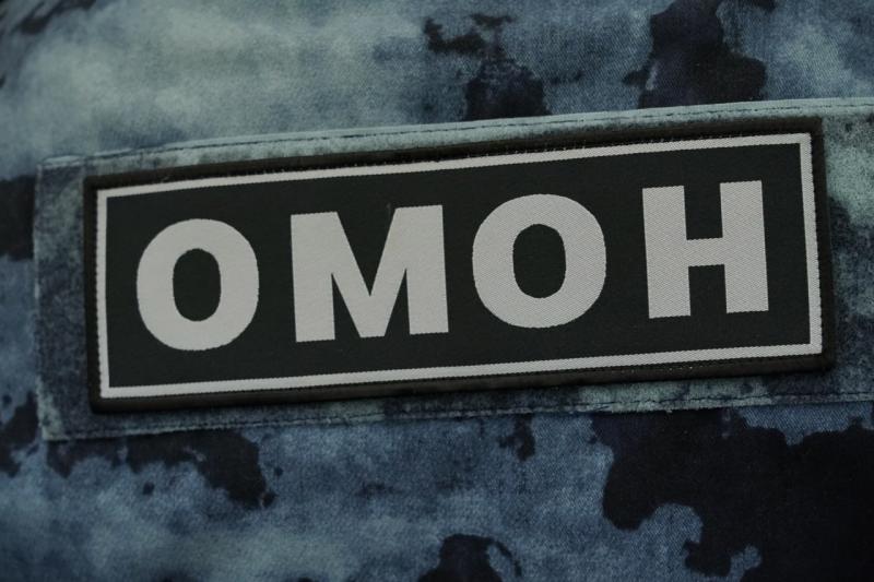 В Самаре ОМОН "навел шмон" в общежитии, где иностранцы напали на депутата