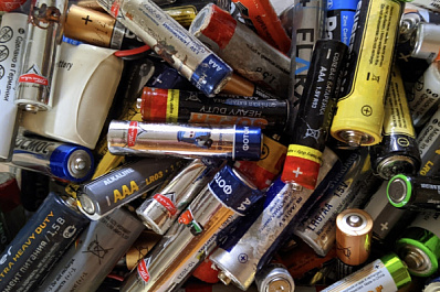 В Тольятти стартовала акция по сбору отработанных батареек и аккумуляторов