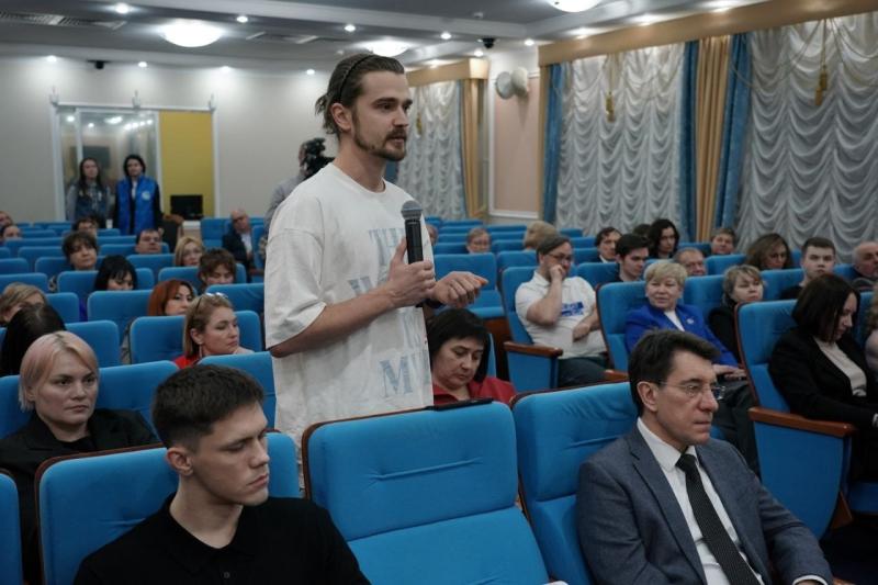 В Самарской области победители конкурса Фонда президентских грантов рассказали о своих проектах