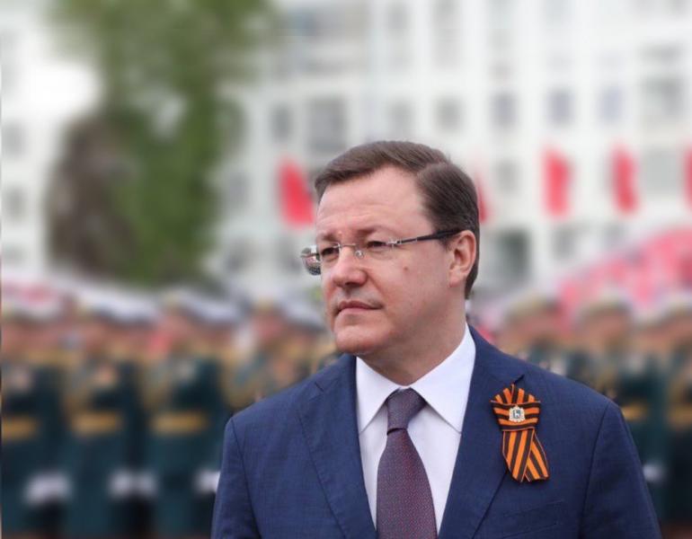 Дмитрий Азаров: "Никакие обстоятельства не способны разобщить людей"