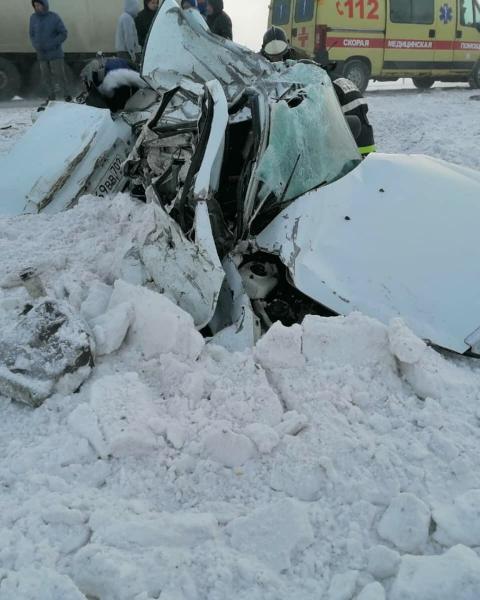 В страшной аварии в Башкирии погибла семья