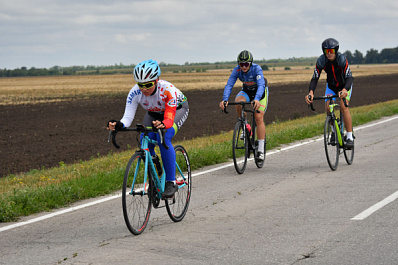 Самарская велогонщица лидирует в Кубке страны