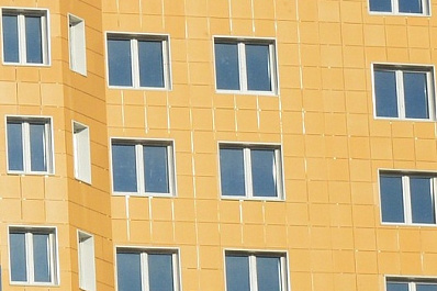 В Самаре 2-летний ребенок погиб при падении из окна многоэтажки