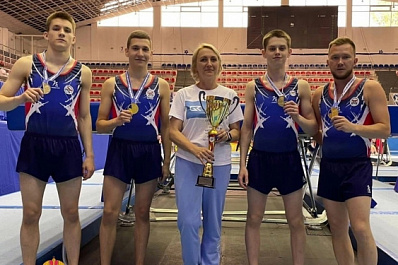 Сборная Самарской области по прыжкам на батуте выиграла командный чемпионат России