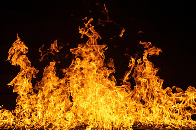 30 мая в Самаре около Постникова оврага горели сараи