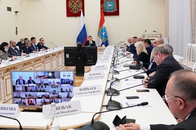 Дмитрий Азаров провёл расширенное заседание Совета по межнациональным отношениям