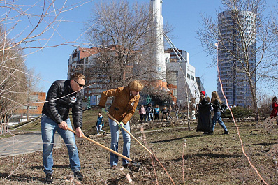 На общегородской субботник в Самаре вышли 92 тысячи человек