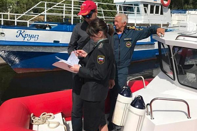 В Самарской области приставы на Волге поймали 42 должников