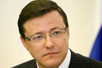 Дмитрий Азаров поздравил жителей Самарской области с Днём учителя