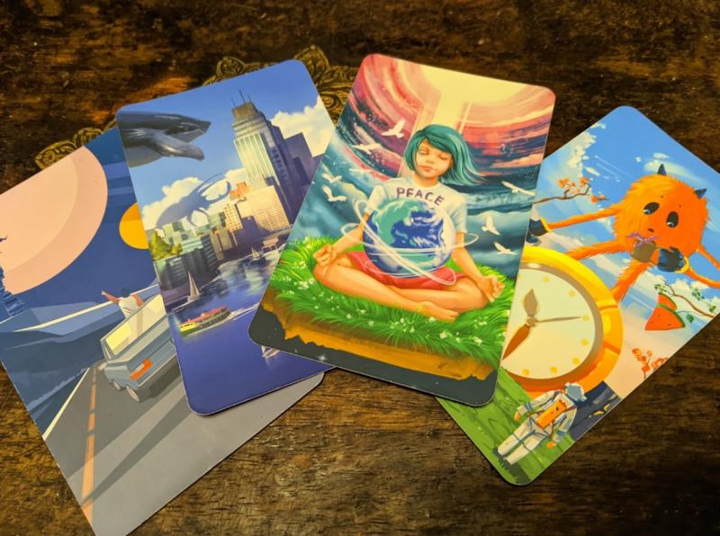 Тольяттинцев научат гадать на картах и расскажут о психосоматике