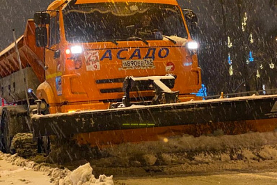 Более 2,5 тыс. тонн снега вывезли за ночь с основных дорог Самары