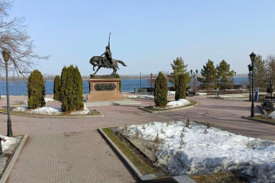 Врач рассказал про необычный вид сезонной аллергии