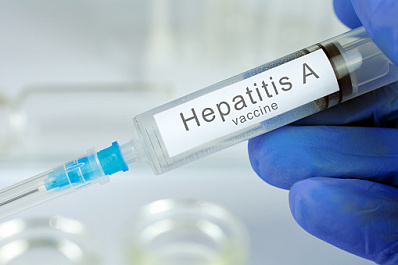 Главные симптомы и профилактика болезни: в Роспотребнадзоре рассказали о вирусе гепатита А 