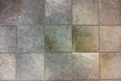 В новосибирском лицее три человека провалились в кипяток