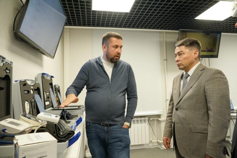 Чем лечить? В Самаре студентам рассказали о медицинской промышленности