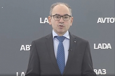 Президент АВТОВАЗа Ив Каракатзанис: "Я благодарен Дмитрию Азарову и областному Правительству за сильную поддержку"