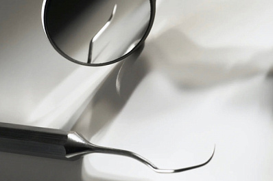 Директора стоматологии в Нижнем Новгороде обвиняют в мошенничестве