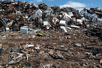 В Чапаевске ликвидируют несанкционированную свалку 