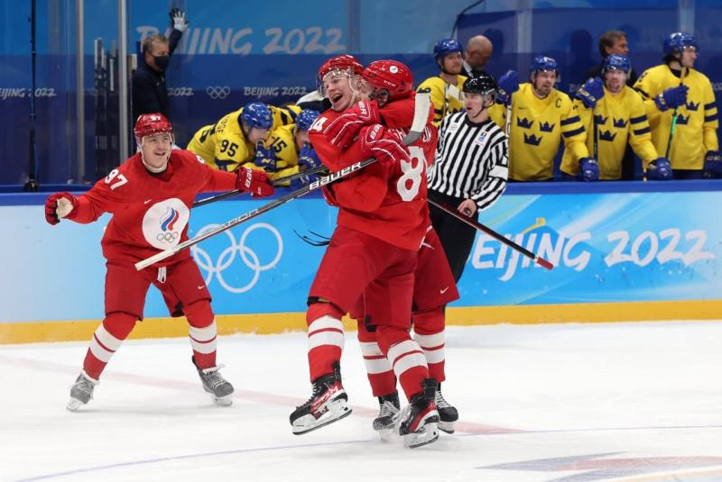 "Большая победа для всех нас": главный тренер хоккейной команды рассказал о финале олимпийского турнира