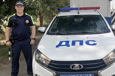 Полицейский спас девятимесячную девочку на Южном шоссе в Самаре