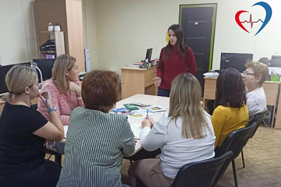 "Техника оздоровительной ходьбы": в Чапаевске проводят обучающие тренинги для социальных работников