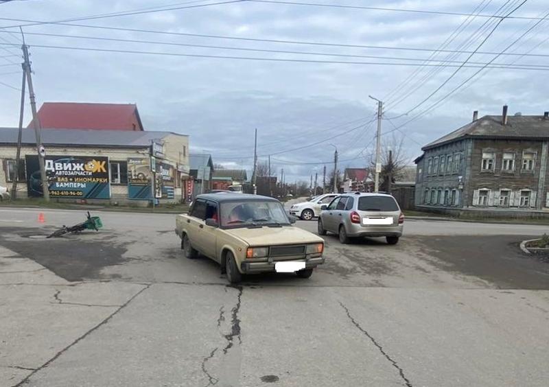В Самарской области "пятерка" сбила мужчину на электровелосипеде