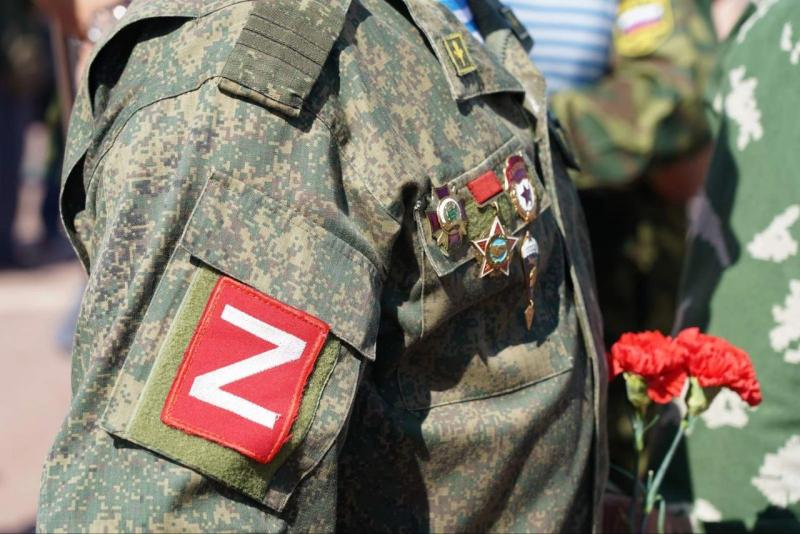 Погибшему на СВО военкору открыли мемориальную доску