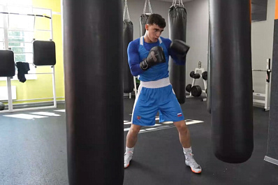 "Россия - спортивная держава": боксер Алакпер Гезалов рассказал, как готовится к бою