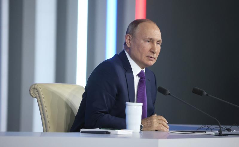 От экономики и расселения аварийного жилья до ощущения счастья в 2022 году: Владимир Путин провел 17-ю пресс-конференцию Президента