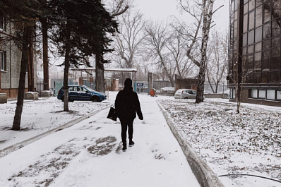 Длинная верхняя одежда поможет защитить женское здоровье зимой